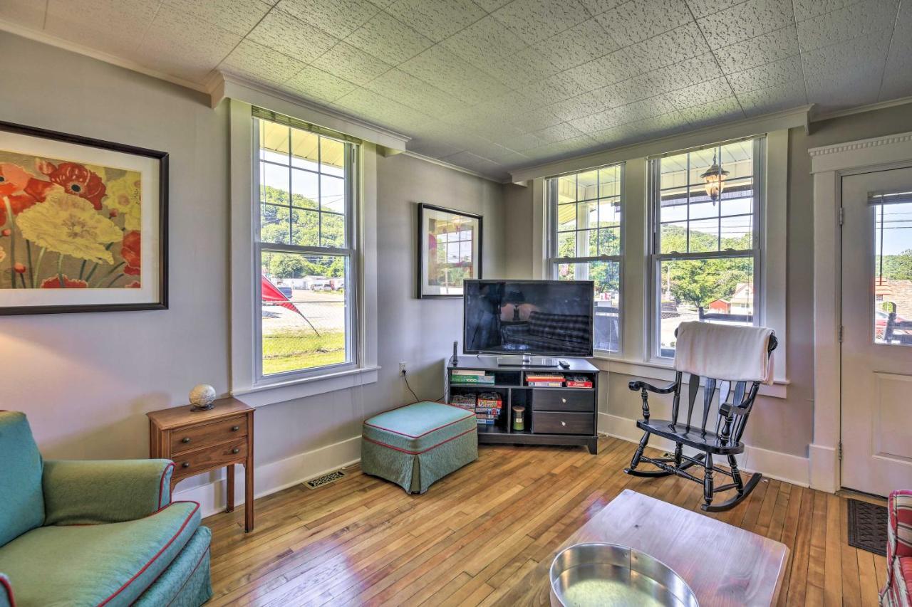 Cozy Damascus Cottage With Porch And Trail Access! Luaran gambar