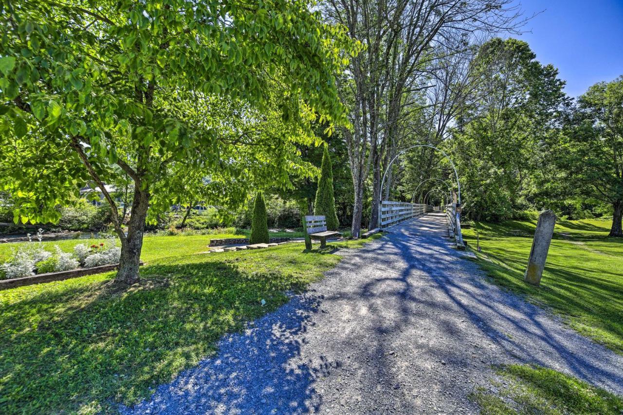Cozy Damascus Cottage With Porch And Trail Access! Luaran gambar