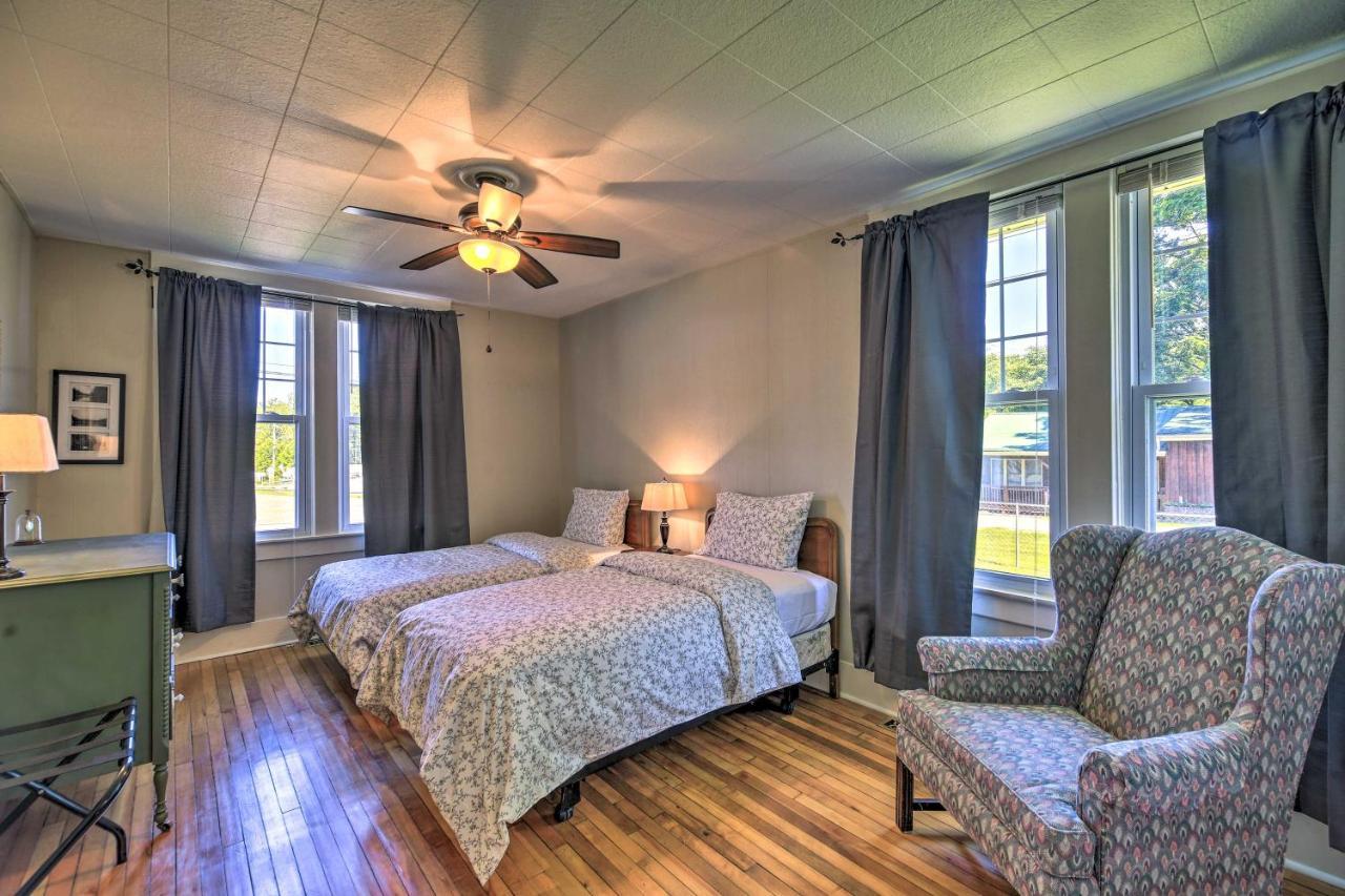 Cozy Damascus Cottage With Porch And Trail Access! Luaran gambar